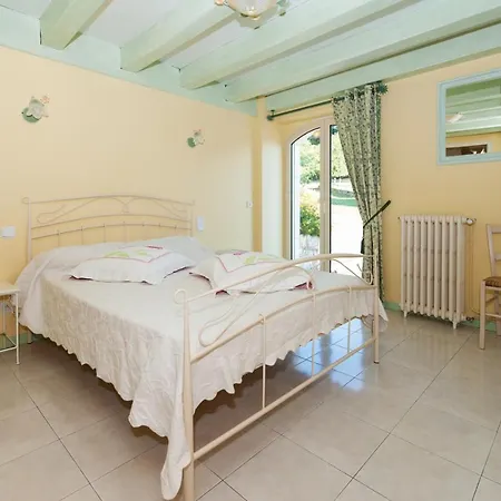 Holiday home Domaine D'orion *